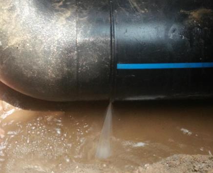 金湾楼顶渗水维修公司为大家分享下金湾卫生间漏水维修修补技术!