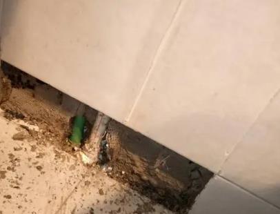 金湾楼顶漏水维修公司分享下修复水管漏水的几种小方法